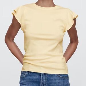 GAP Soft Yellow Ruffle Sleeve Tee Women’s Small Short Sleeve Casual Top
